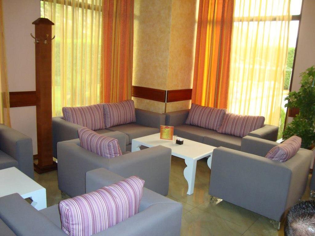 Colombo Hotel 3*