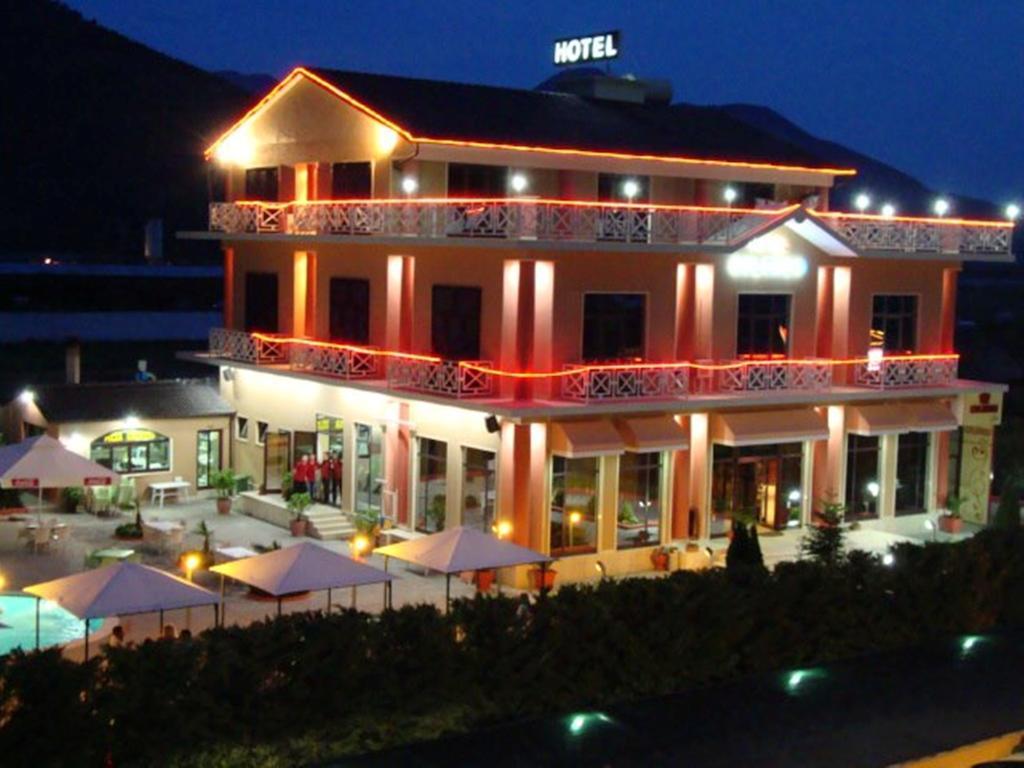 Colombo 3*