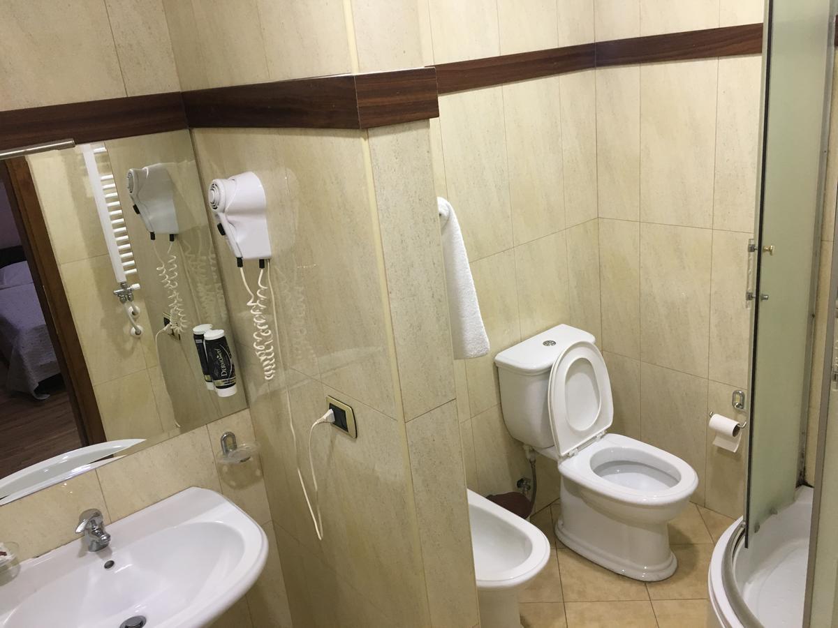 Colombo 3* Elbasan